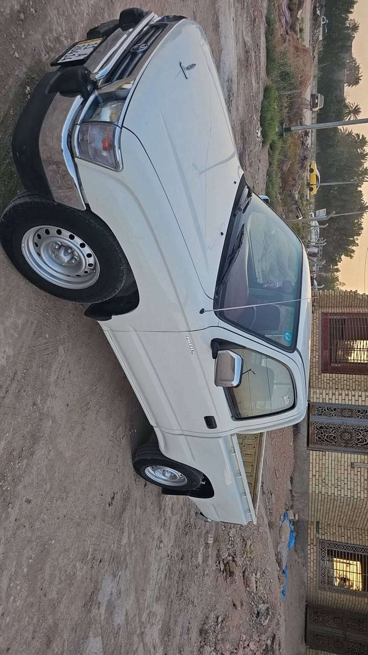 السلام عليكم بيكم تيوتا 2001
رقم بغداد دولي سنويه جديده تبريد ثلج كير محرك مكفول ع شركه تخم تاير جديد كهربائياات شغاله كلها مكان السياره ديوانيه السعر 87 وبيها مجال للاستفسار الاتصال على الرقم ***********
