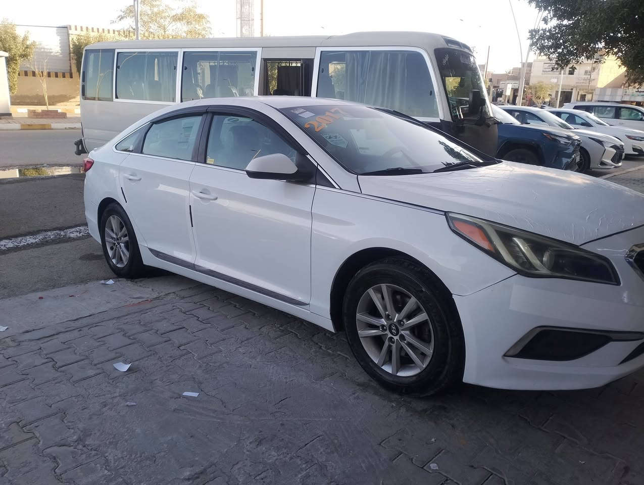 السلام عليكم بيع سوناتا 2017 سياره جاهزه ما بيها اي نقص ماشيه 169 مكان السياره الانبار الرمادي السعر 118 اتصال الرقم تحويل نفس اليوم بيها مجال بسيط ***********
