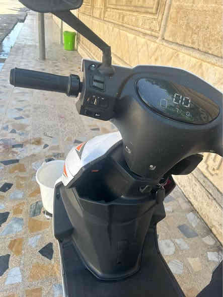 ماطور شحن سكنس 6بطاريات دبل 
موصل حي النور السعر 540وبي مجال 
*********** Singapore
