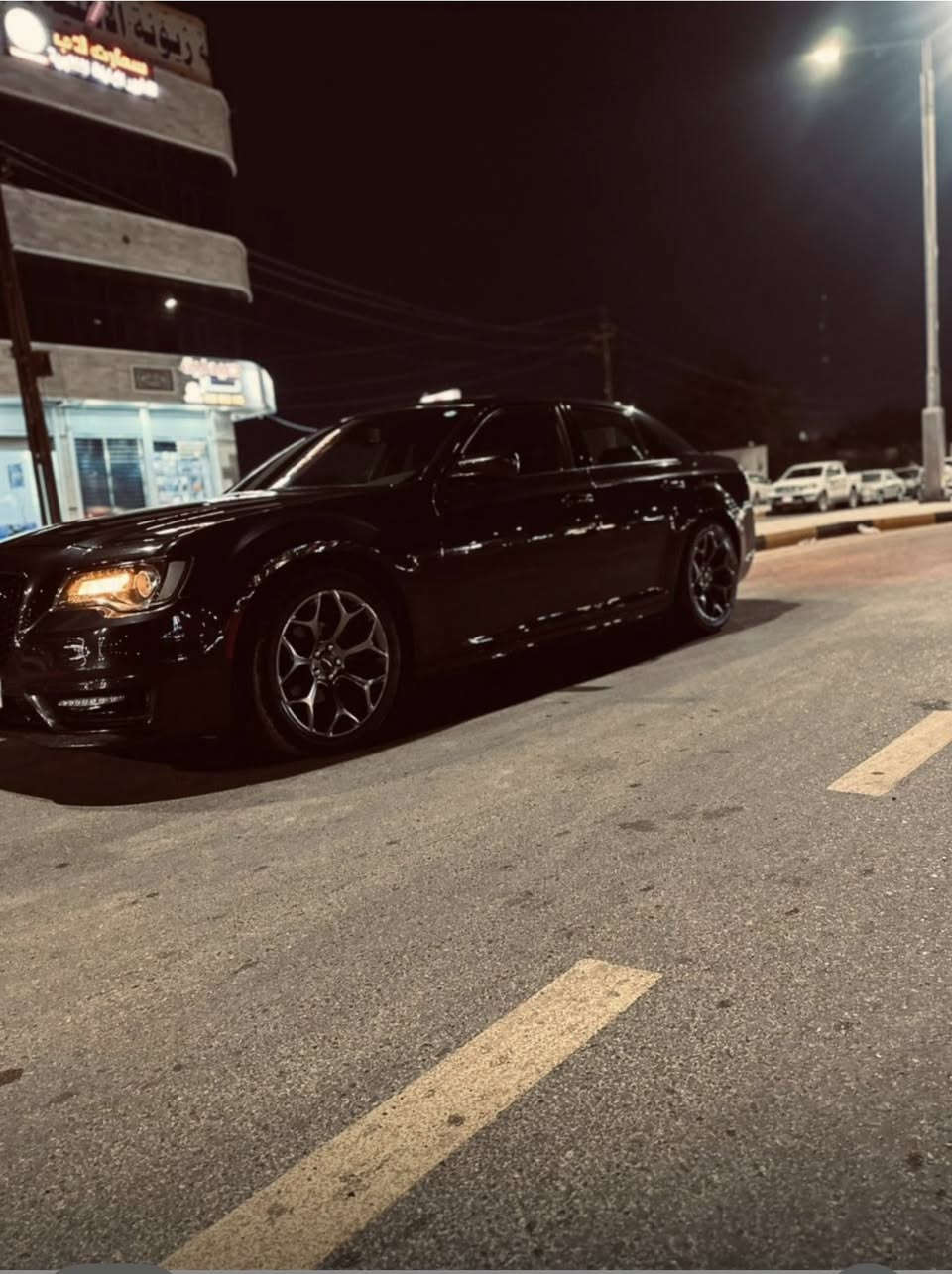 السلام عليكم ورحمة الله وبركاته…
أوباما للبيع موديل ٢٠١٨ كندي كلين تايتل حرف S بچم عريض رقم شمالي الجديد لون مميز (ميثاليك)السيارة جديدة بمعنى الكلمة مكفولة كفالة عامة المواصفات عداد السرعة ٢٦٠ تشغيل عن بعد بانوراما شفتات ستيرن نظام Sport رياضي شاشة كبيرة كار پلي كشنات حضن حرف S تطريز خيط حفر كشنات كهربائية تدفئة بالكشنات الأمامية والخلفية تحكمات استيرن محدد سرعة مانع الانزلاق داخل اسود بلاك وايف تبريد قطعتين ثلج كامره خلفية دوارة ويه الاستيرن بلاجكتور ولايتات زنون مبرج عالاوباما يعني نهار باليل مرايا جانبيه تدفئه ومرايا داخليه عاكسه للضوء تخم تايرات وحدادية صدر جديد وبعد هواي مواصفات معروفه بيها ال S سيارة مال بيت جديدة بمعنى الكلمه ما بيها أي نقص فحص هزه سنوية كل جديد …
#السعر ٢٦٠ 
#للاستفسار الاتصال على الرقم *********** بي واتساب
#مكان السياره ديالى/بعقوبه
