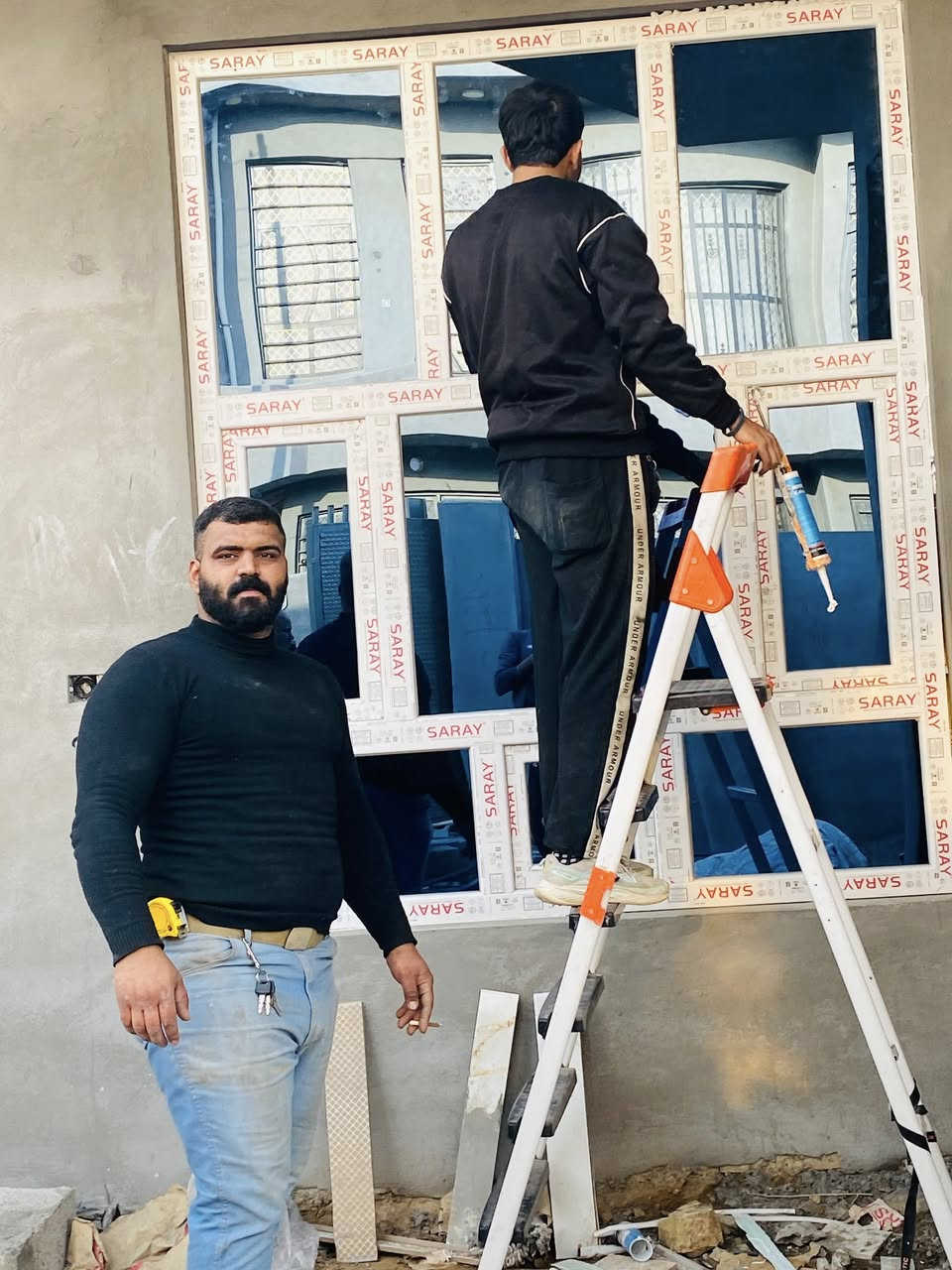 تم عمل وتثبيت شبابيك سراي تركي للأخ حيدر العامري في منطقة حد مكسر ان شاء الله ينال اعجابكم  سعر المتر 37الف دينار تحياتي للجميع اخوكم علي ياسين ***********
