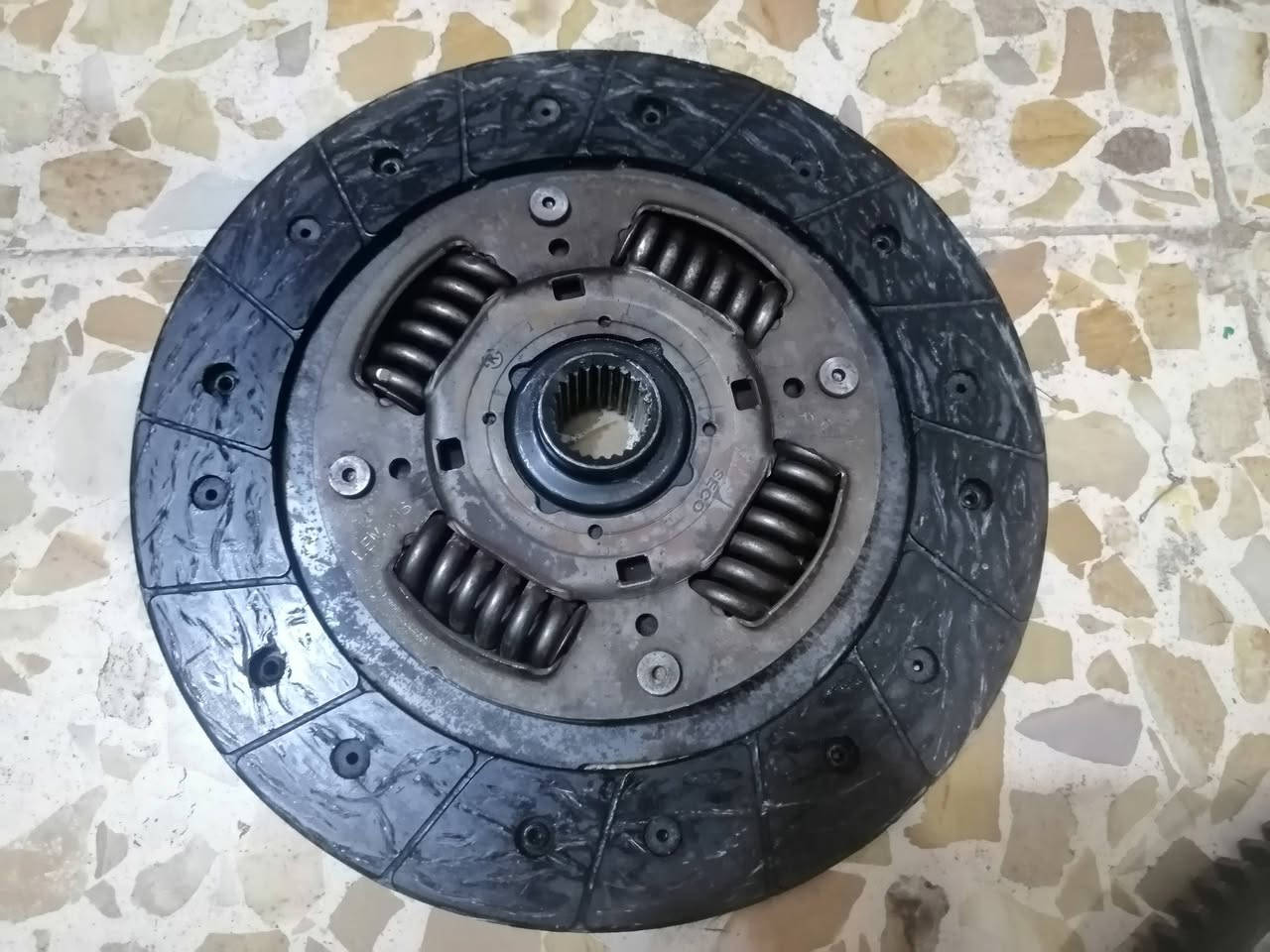 عينه وصينيه وفلاي ويل دايو لانوس  القطعه بـ25000


**إذا كنت صاحب هذا الإعلان وتريد حذفه لأي سبب، رجاءا أرسل رسالة إلى الدعم الفني**