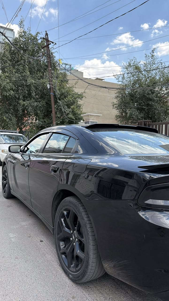 السلام عليكم
Dodge Charger_2022_SXT
اللون: اسود
وارد امريكي: جنطه مصلحه نفسه وبيه بارد خفيف بلباب
مكينه: 3.6
دفع خلفي
ماشيه: 60km
السعر: 230$ بيه مجال بسيط
رقم بغداد
السياره كلش نظيفه
للاستفسار: ***********

