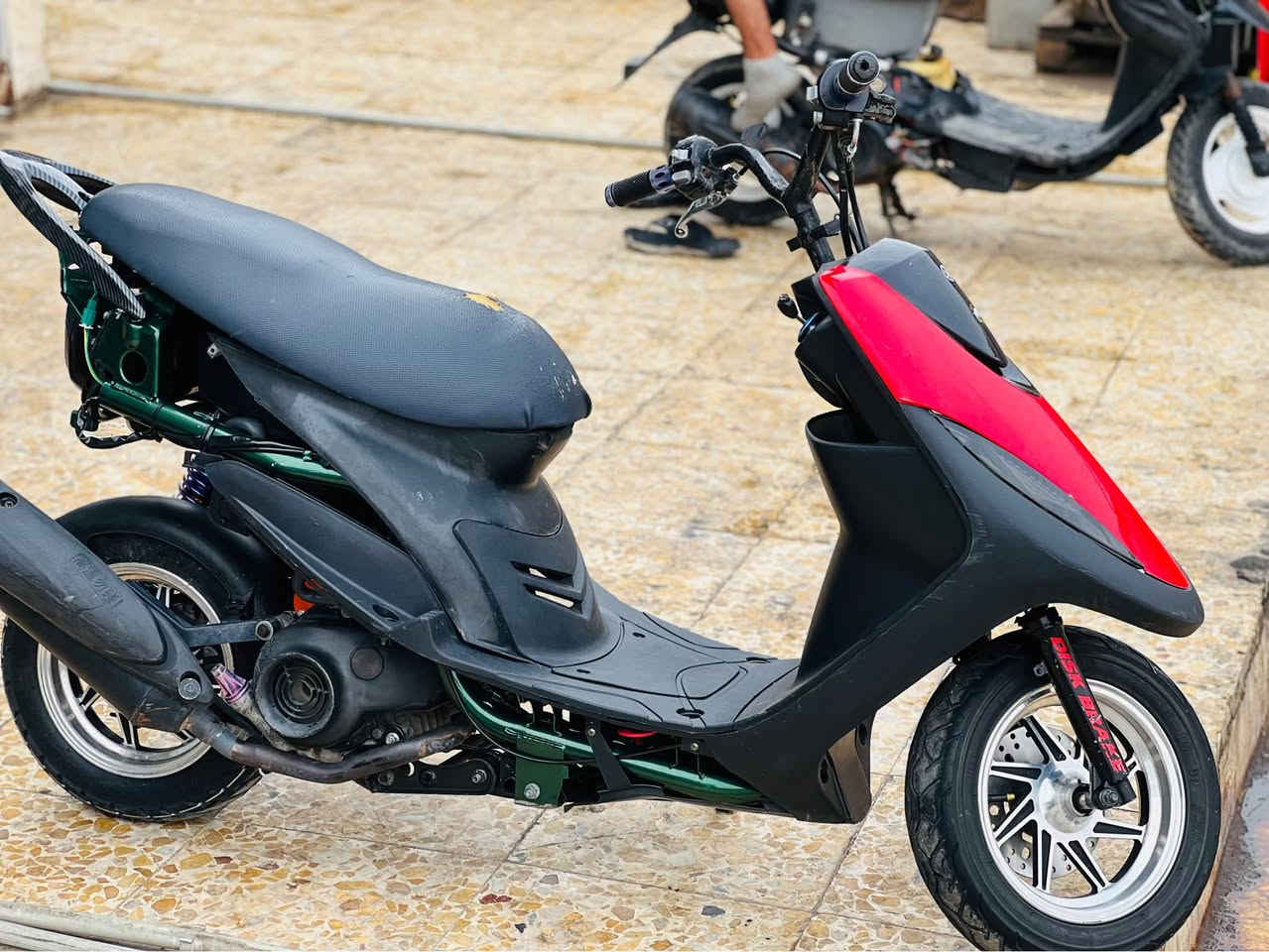 ماكس للبيع مفتوحه مره وحده 49 تعمير جديد دراجه نضيفه من طول للطول شراي خاص عمارة, ميسان


**إذا كنت صاحب هذا الإعلان وتريد حذفه لأي سبب، رجاءا أرسل رسالة إلى الدعم الفني**