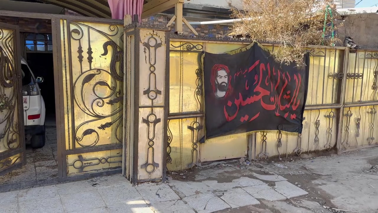 السلام عليكم للبيع بيت 200 متر طابو صرف بل شمري قريب ع شارع  يم علاوي ريسان يم مدراس الطوسي باسمي بيت نضيف مرتب السعر ٦٥ ٠٧٧٤٦٩٢٥٤
وتساب ***********
