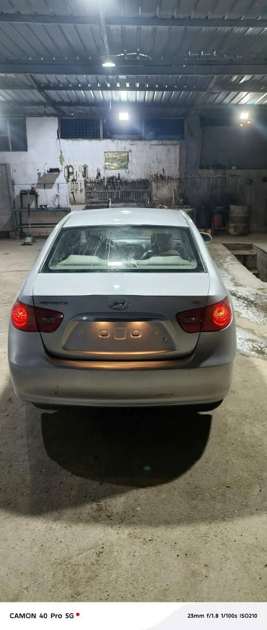 ماشاءاللە لەماڵی هەمو لایەك
2008
‎مەكینە ١٦ دەكشن بەرز
‎بەشەرتی مەكینە گێڕ تەبریدهەمو كارەبای ئیش 
دەكات
سەقف و سندوقی وەك شوشەیە
سەیارەكە لۆكە تازە داخلە كامل مەسرەف وجاهزە
135 km ڕۆشتوە سفرە
ABS
‎تەبرید لەمس
‎ئاوێنە شەفت 
‎كوشن. هیتەر+كوشن. جەگ
‎دەسك ئستیل 
‎٤تایەیی لۆك 
تكایە تكایە نامە مەنێرە هەموم نوسیوە هیمن نیە 
ئەوە ژمارەی ساحێبێتی
***********
