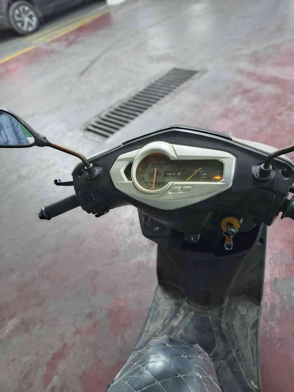 ماطور سكنس مكان اربيل للبيع
السعر 700 وبي مجال
*********** واتساب
