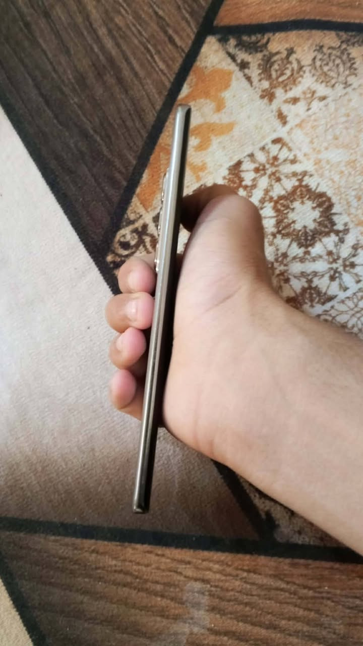 السلام عليكم جهاز لبيع هوت 50 برو بلاص جهاز نضيف اي شي ما مبدل بي البطاريه 5000M الكامره الخلفيه 50M الامامية13 M كارتون ويا شاحنه ويا الذاكره 256 البوبجي 60 فريم الرقم *********** بغداد مدينه الصدر سعر 180 بي مجال حك الجيه 🥶
