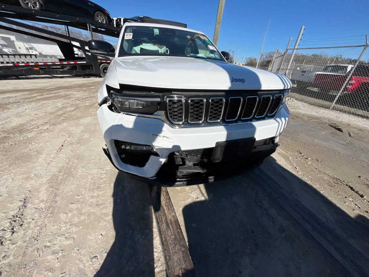 السلام عليكم جيب موديل 24 فول الفول هايبرد وشحن وبانزين 3 انضمه حادثه موضح بالصور 3 شاشات سياره حاليا بعمان الحره ايرباكات راجع سستم بلادي سياره بعمان الحره تدخل شهداء او على أربيل مراسله واتساب على الرقم *********** السعر 220
