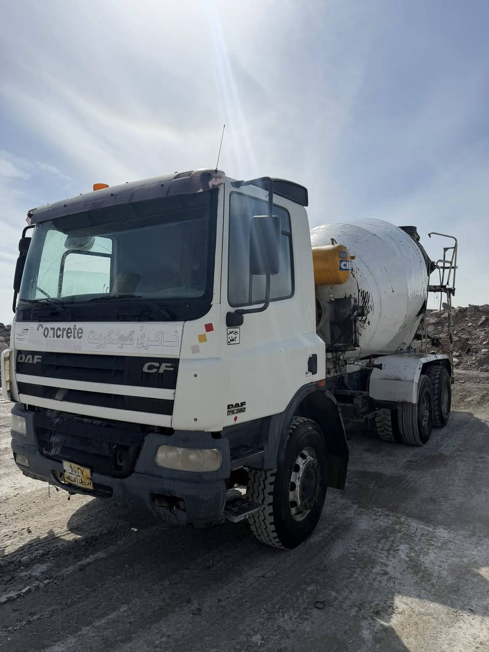 داف موديل ٢٠٠٢كير مكينه شرت جدر ٨متر حيل نضيف سياره جاهز من شخل سعر ٢١٠ورقه مجال ***********
