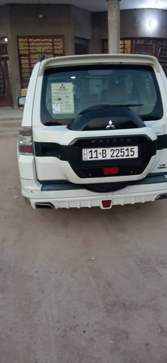 السلام عليكم باجيرو للبيع موديل 2008
محرك كير حداديه امامي خلفي كفاله 
اشاير بلمري تحكم ستيرن 
تشغيل بصمه بسمي السنوية لغاية 2030
رقم بغداد الدولي السياره نظيفه جدا 
اتصل على الرقم ***********/***********
العنوان بابل جبله
