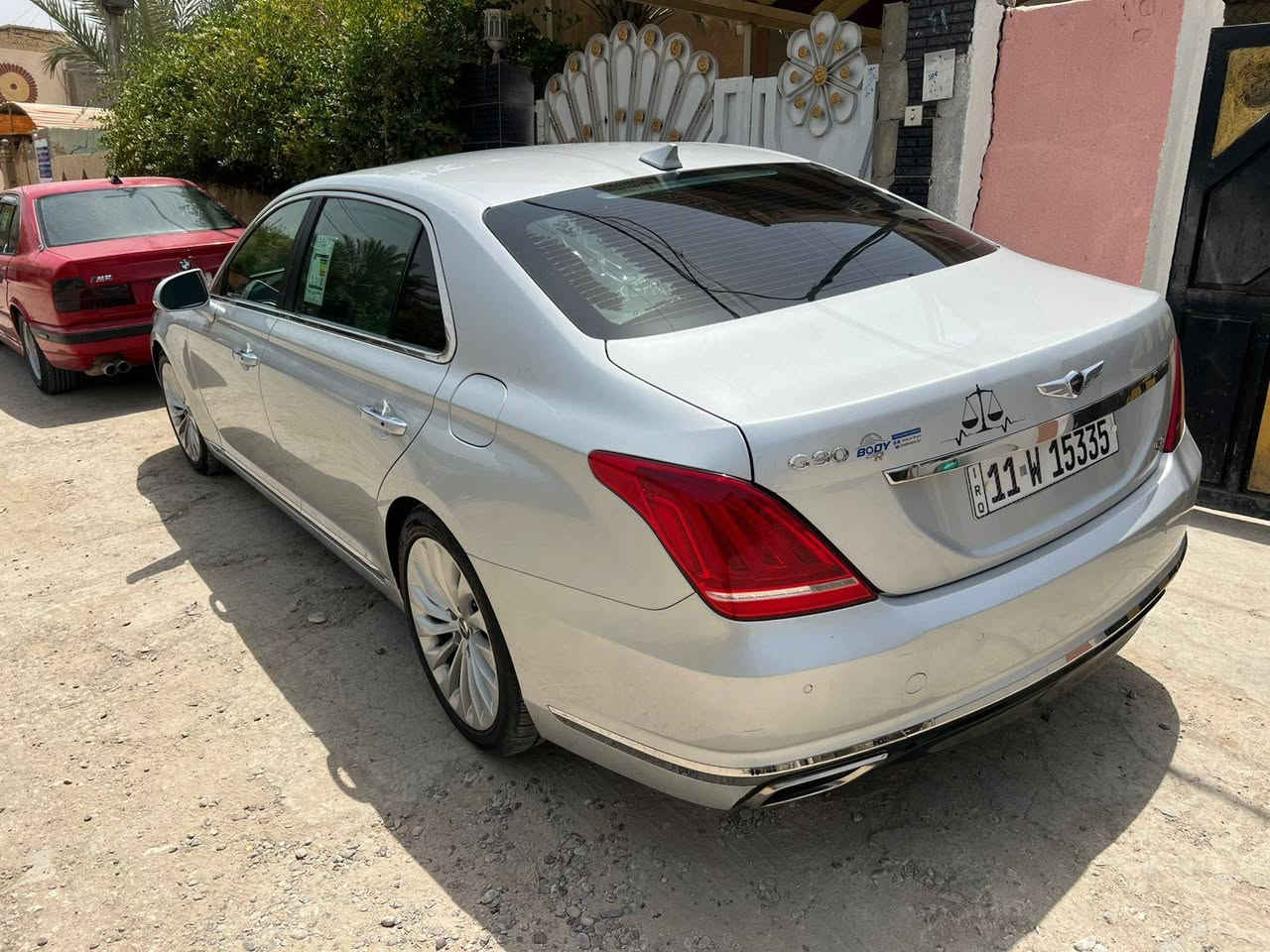 موديل 19 بيه بنيد وجاملغ بدون داخل ماشيه 80 الف
فول مواصفات مرقم بغداد انكليزي 8سلندر الشراي يتصل ***********
