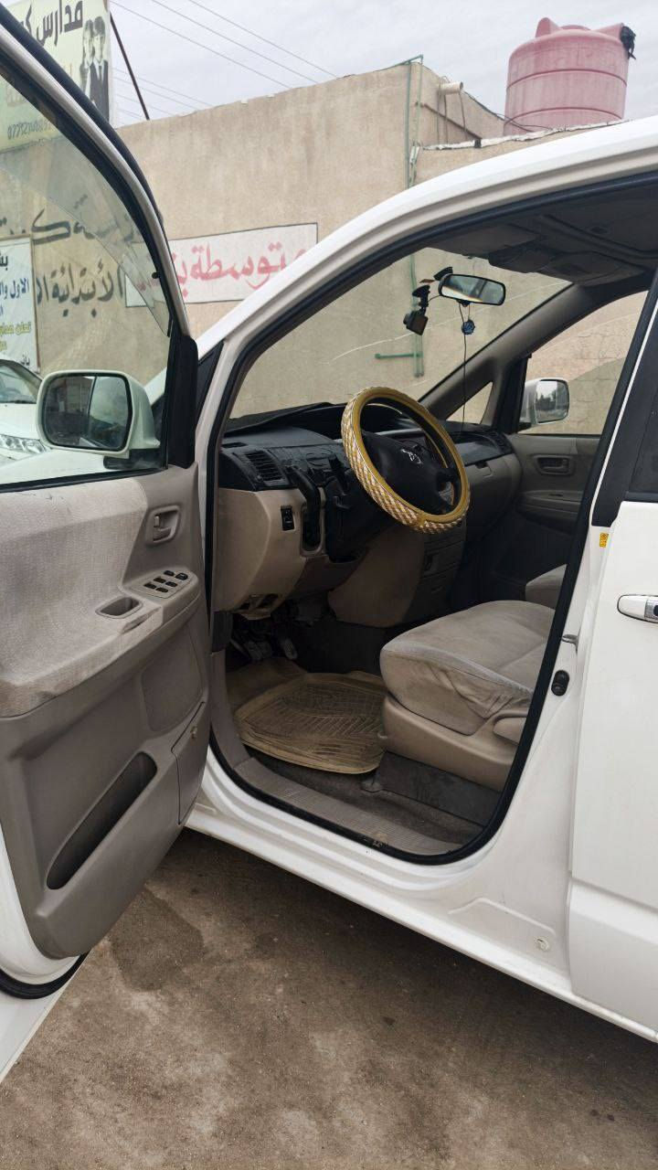 السلام عليكم
سياره تيوتا نوها NoAH مديل 2001كفاله مكينه كير ضربه صبغ مكفوله من كلشي محرك2000سياره حلوه ونضيفه 7راكب طخم تاير جديد تبريد شغال حداديه جديده 
السعر87ورقه الموقع البصره أبي الخصيب 
الرقم:***********
