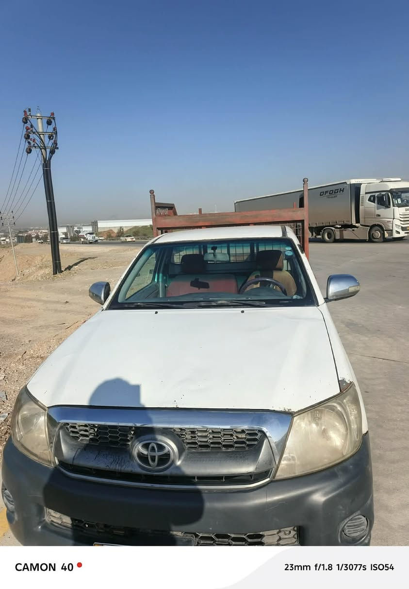 بوفروشتن مودیلی ٢٠٠٨کامل بویاخە ؟
*********** 
***********
