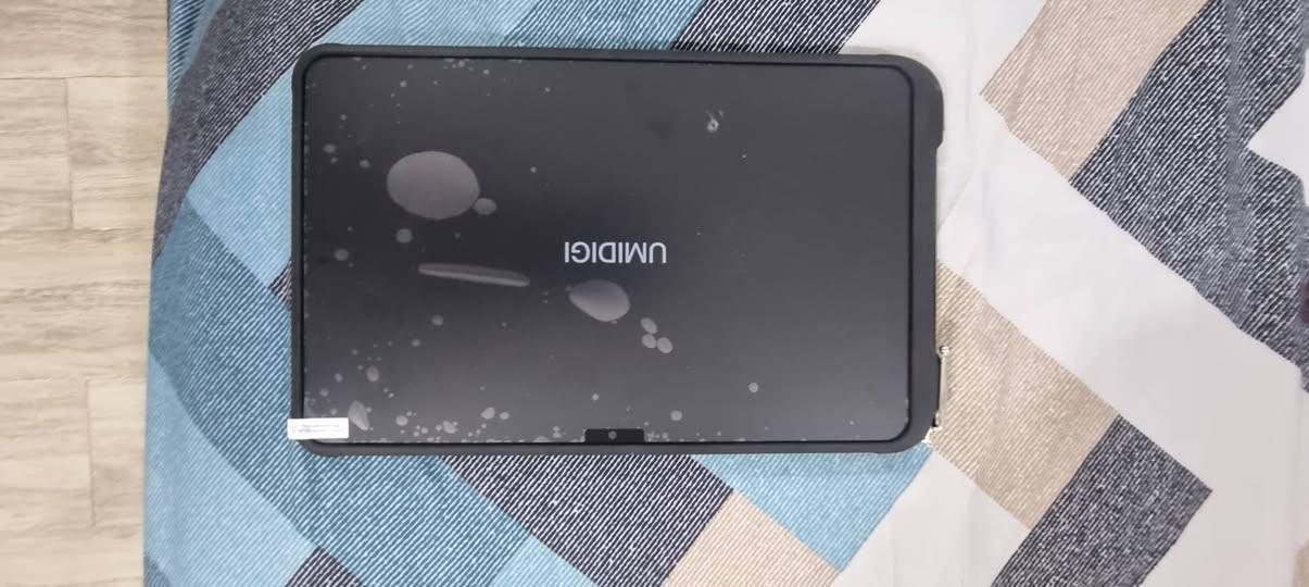الجهاز اللوحي هو طراز UMIDIGI Active T1، وهو جهاز مصمم ليكون متينًا ومقاومًا للظروف الصعبة.يتميز الجهاز بذاكرة وصول عشوائي (RAM) سعتها 8 جيجابايت وذاكرة تخزين داخلية بسعة 128 جيجابايت.يعمل التابلت بنظام التشغيل أندرويد، ويتضمن شاشة بحجم 11 بوصة بدقة 2K.تشتمل المواصفات على كاميرا خلفية بدقة 16 ميجابكسل وبطارية ضخمة بسعة 10000 مللي أمبير. 
سعر ٢٥٠ 
جديد غير مستخدم بدون ملاحقات مالت امزون 
***********
