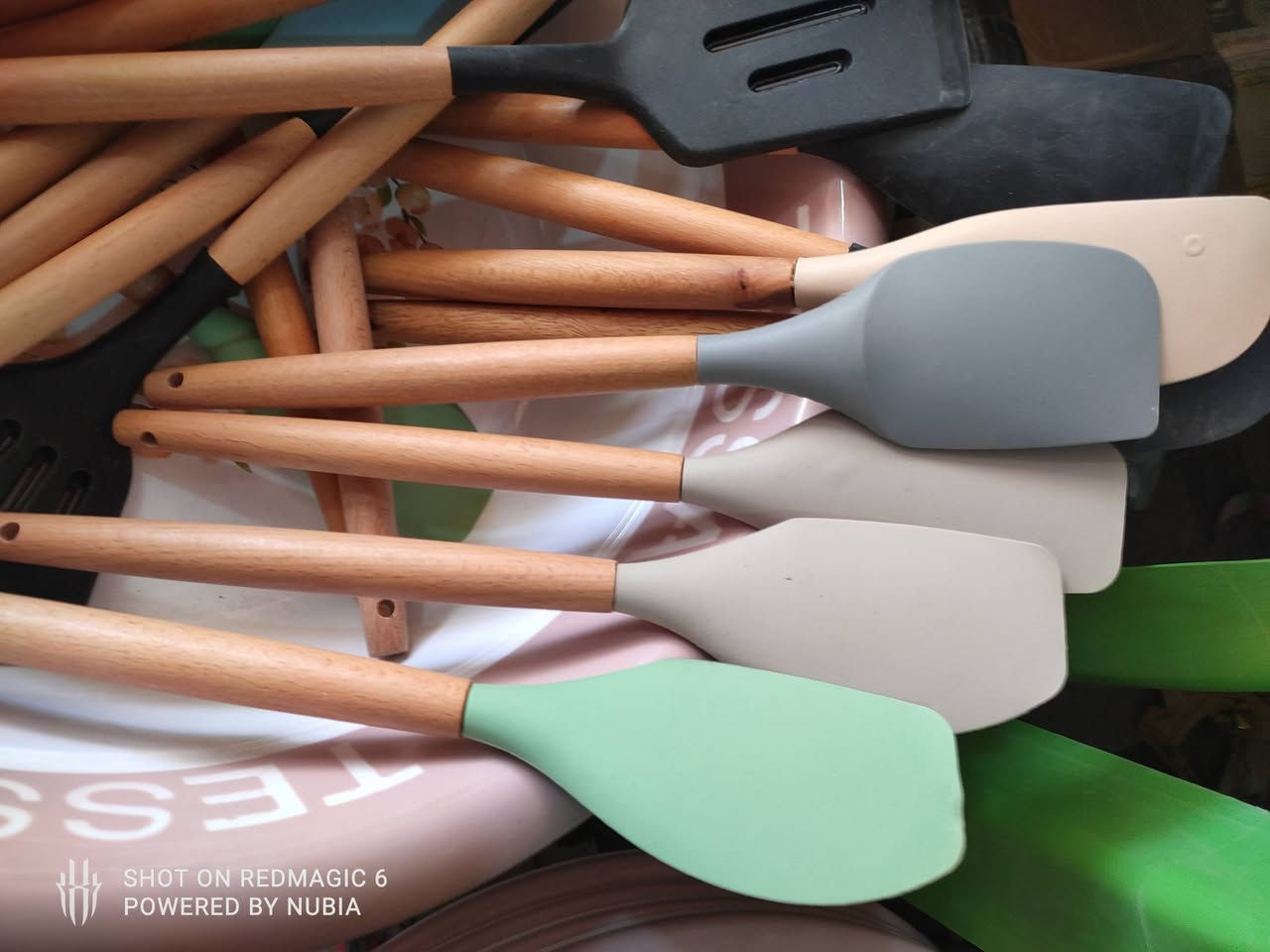 سيلكون بالة غير مستخدم 
القطعة الف دينار
..
يتوفر توصيل
..
متابعة وياكم للبيج كلشي بيه وشوفوا باقي المنشورات 😍 
..
مجمع إسطنبول الدغارة قرب الكراج القديم مقابل


**إذا كنت صاحب هذا الإعلان وتريد حذفه لأي سبب، رجاءا أرسل رسالة إلى الدعم الفني**