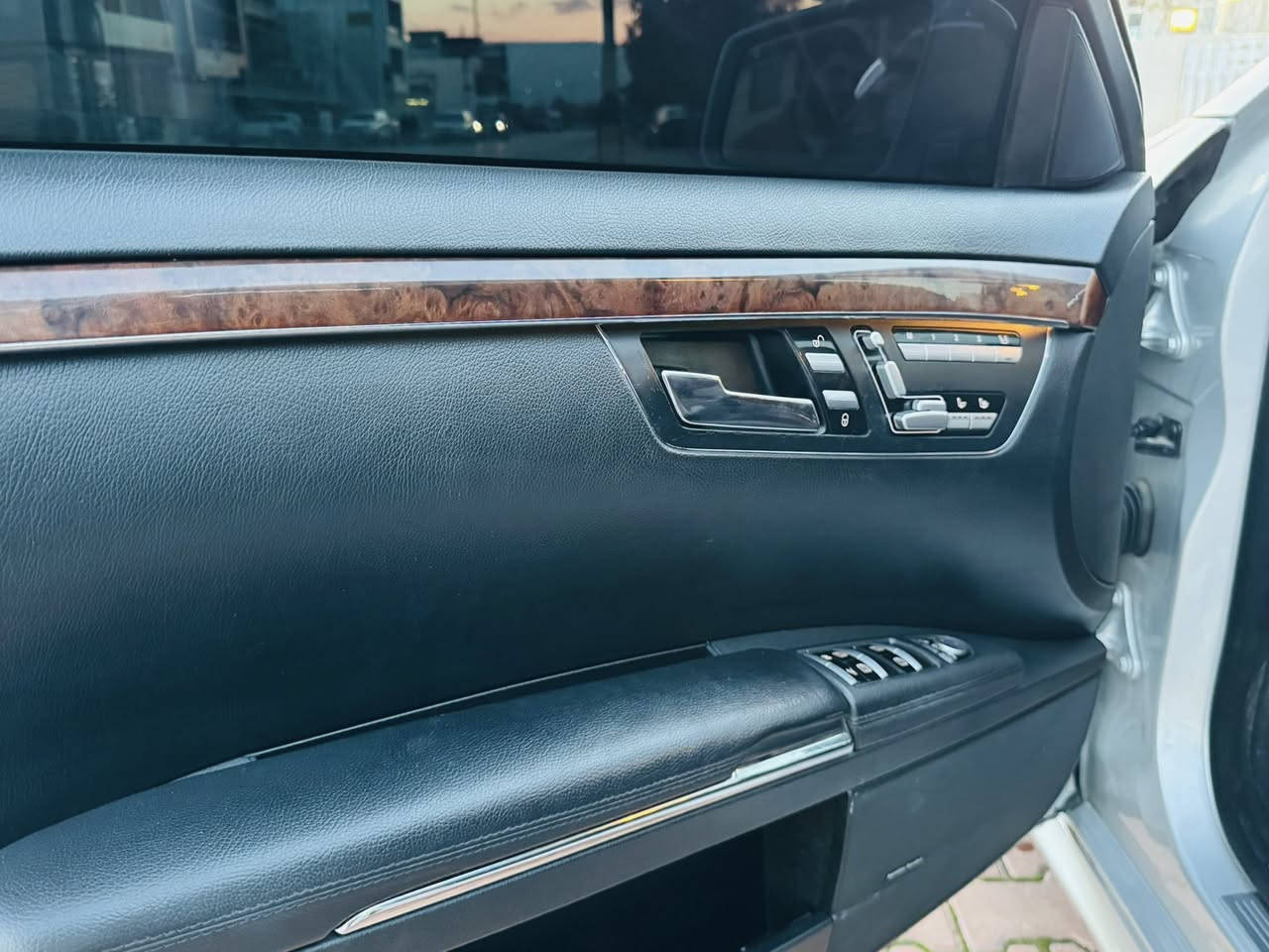 2012فول فول  s550 بدون توربو  كفاله عام. بدون. صبخ  سعر ١٠٠$ زم ***********
