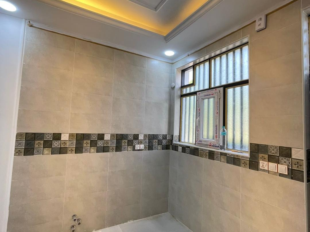 #جديد مكتب اياد للعقار النجف الأشرف 
#للبيع دار تؤام كل دار 50م طابقين  شارع 10وساحه  الواجه5نزال 10 بيع او مراوس 
#موقع راقي ومثالي للسكن شارع 10وساحه  عندك عروض سكني او تجاري مراوس مراسله على وساب 
#النجف #
بناء حديث هندسي ، احدث التصاميم العصرية vip اشراف وتنفيذ البناء كادر VIP 
سارع الاتصال سعر جداً مناسب جيد ***********/***********
 #مكتب_اياد  _للعقار  #بيع #شراء #عقارات
