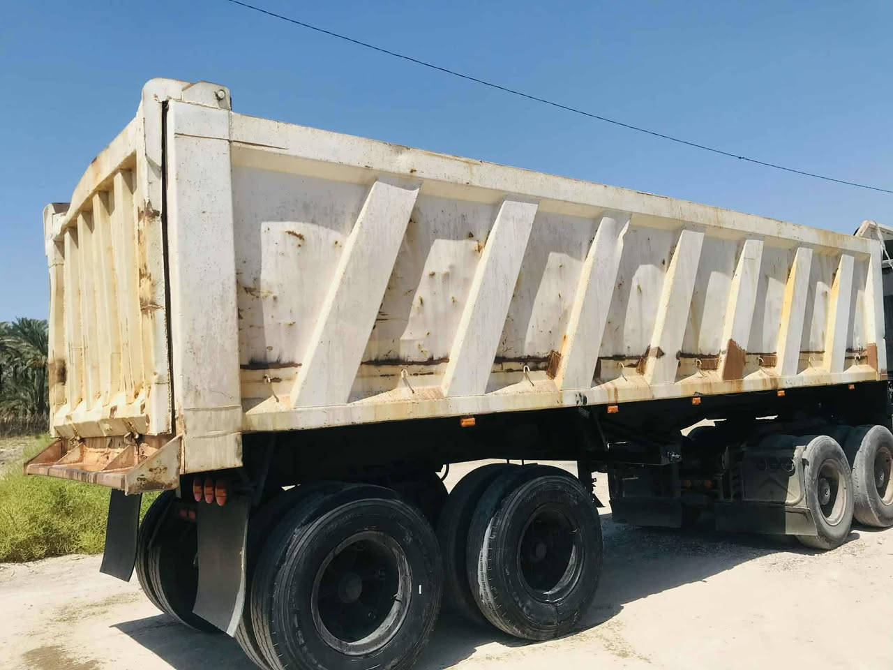 السلام عليكم للبيع عربانه علم موديل 2004 مجموعه 16 بيبي تخم تاير مكفوله كفاله عامه  السعر 90 للاستفسار ***********
