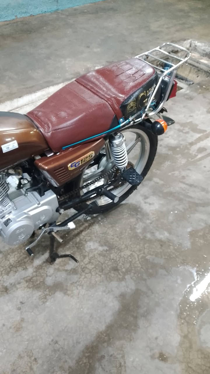 دراجه سونك 2024 طالعه شهر 11 كمرك مدفوع دراجه نضيفه مناقصه شي عليها منضومه زنون شاشه الكترونيه السعر 800 وبيها مجال قليل ***********9 مكلف بل النشر اتصل وبيك خير ودلل
