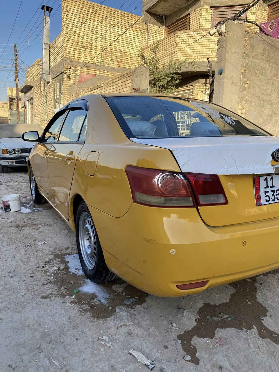 سلام عليكم BYD 2014     ماشيه 119 حقيقي
سياره جاهزه وخير من الله محرك وتبريد وكير مكفول فقط الكير بي صوت بوربن وتصليحه علي  
صبغ احزام ما عدا القماره للجماليه
تايرات جدد
تخم قوايش +تايمن كيس جدد 
دسكات جدد 
باور جديد 
سياره كامله ما تصرف عليه ربع 
سعره 44 وبي مجال قليل حك الجيه 
***********  
مكان السياره بغداد البلديات

