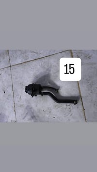 قطع بي ام ٥٢٥ • الموصل جانب الايمن