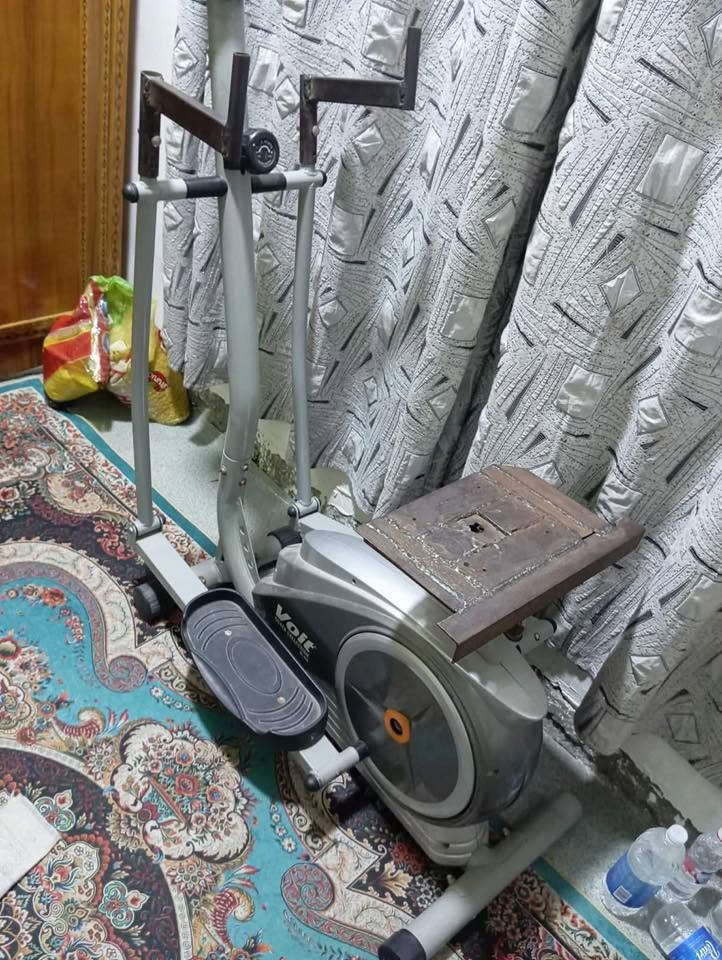 🏋️‍♂️ للبيع جهازين رياضة (مستعملين بحالة جيدة) 🏋️‍♀️
🔹 جهاز مشي (Treadmill) ماركة Huijun

شغال بشكل ممتاز

استخدام خفيف

مناسب للبيت

🔹 جهاز إليبتيكال (Elliptical)

حالة جيدة

شغال بدون مشاكل

📌 الأجهزة نظيفة ومجربة وتشتغل 100%

💰 السعر:

التريدميل او جهاز المشي : 550 ألف قابل للتفاوض

الإليبتيكال او جهاز البايسكل: 250 ألف قابل للتفاوض

الاثنين مع بعض: 700 ألف دينار (قابل للتفاوض)

📍 المكان: بغداد 
📞 للتواصل والاستفسار: (***********)
