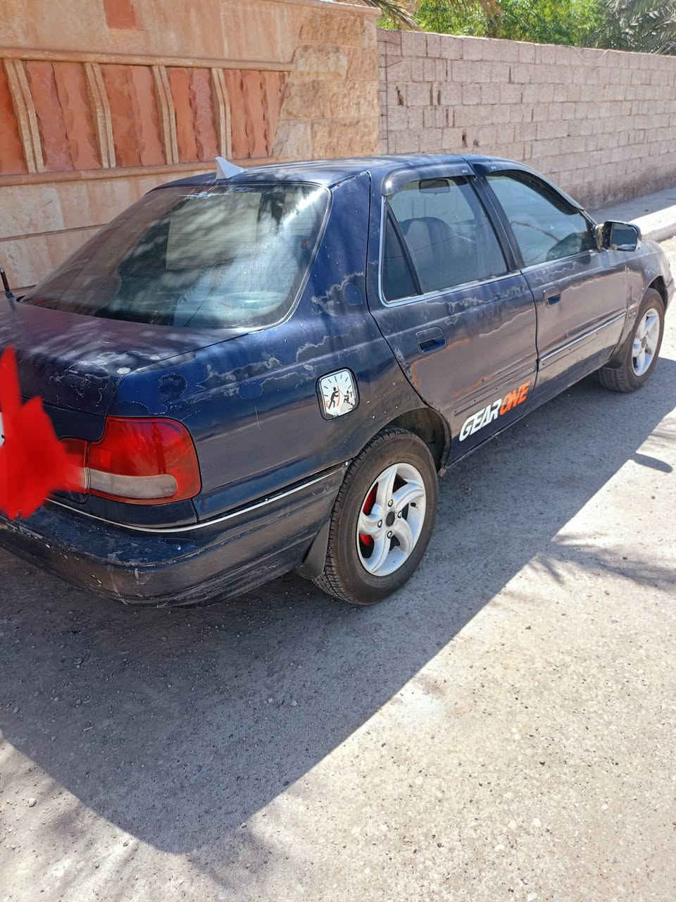 سلام عليكم للبيع موديل 93رقم بغداد نكليزي بسمي كير وتماتيك بلاديه فره ممام مابيهن شئ تبريد شغال تخم تاير صدر جديد سياره خير من الله مكان ديالى بلدروز ستفسار على رقم ***********
