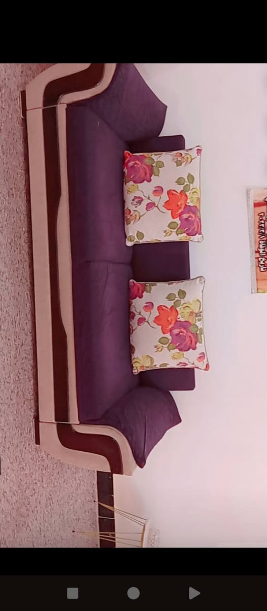 تخم تركي كسر مابي نضيف اربع قطع قفله 150 رقم ***********
