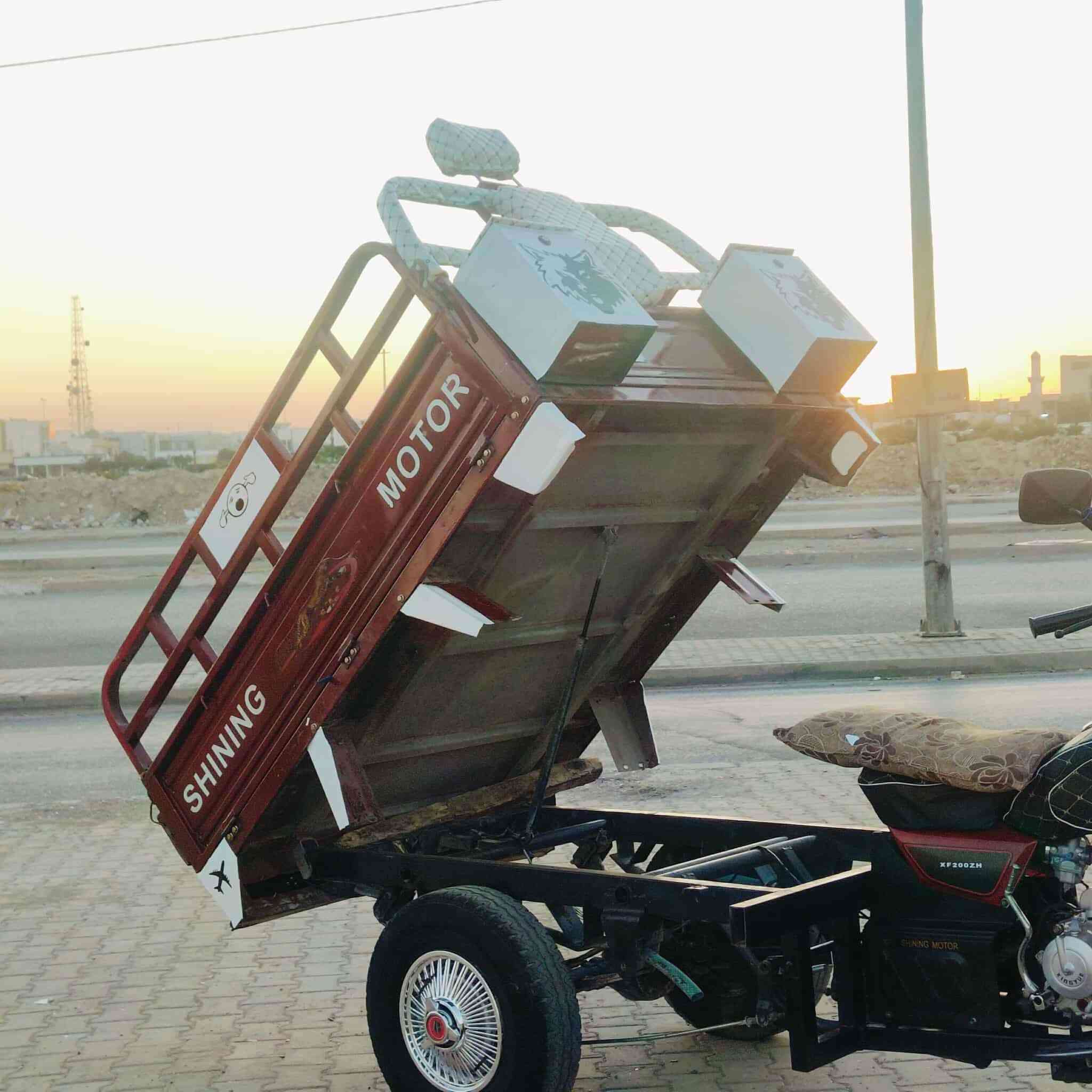 السلام عليكم ورحمة الله وبركاته ستوته لبيع مديل 20 اورق كامله مكفول كفاله عامه ماعيزه برغي نكره سلف مكاني بلد السعر 1375 بيها مجال لشري ***********
