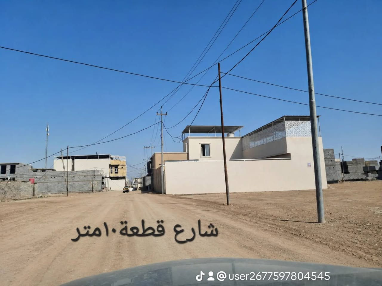 قطعة ١٠٠متر مربعة ١٠ في ١٠ 
في تنومة صالحية حي الامير
قرييه شارع صالحية منطقة سكنية خدمات كامله 
طابو ٢٣ صرف زراعي 
*********** البصرة, العراق
