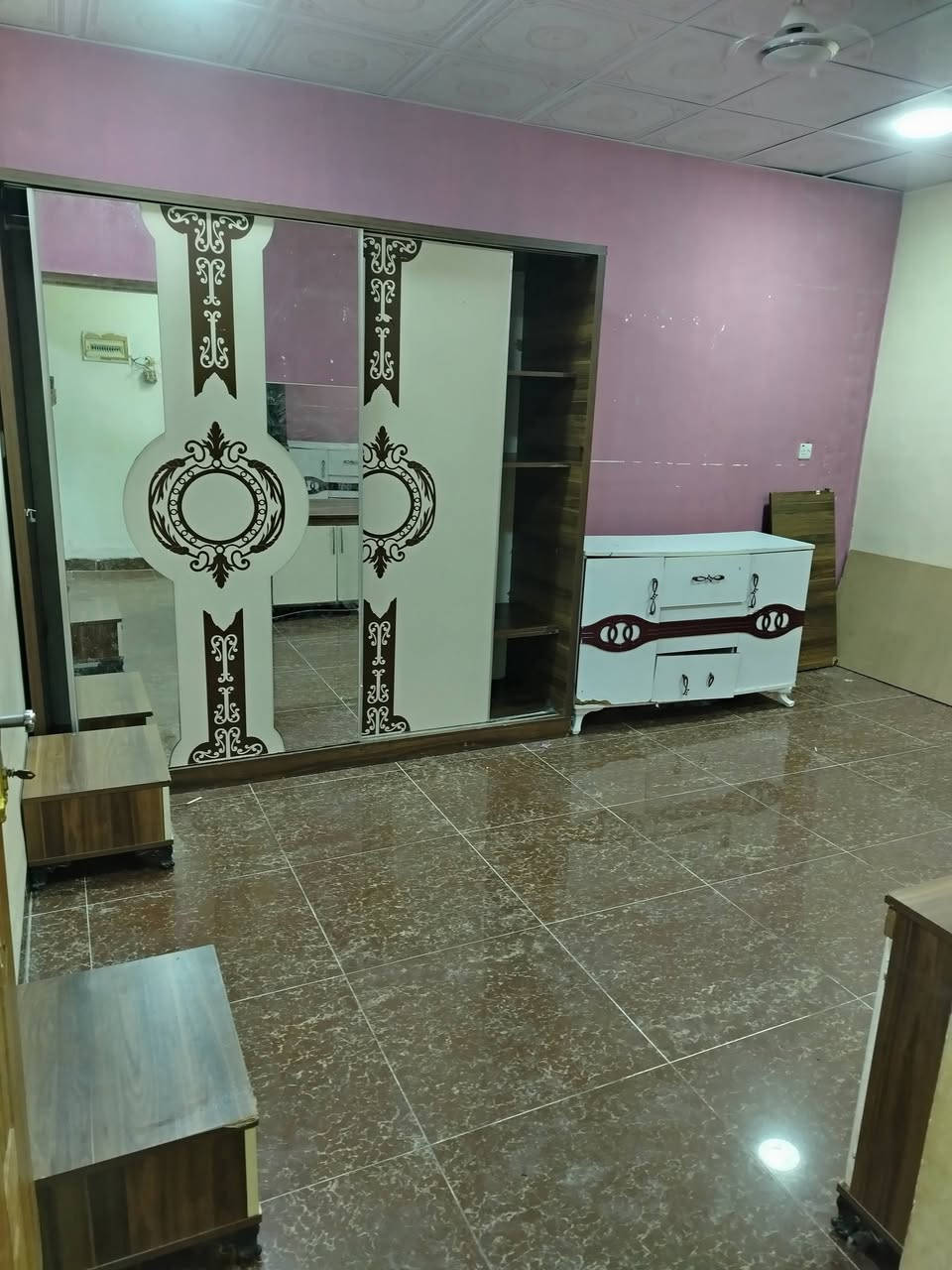 للبيع مستعجل عل بيع الشراي ينطي سعر ويشيلها التصال***********
