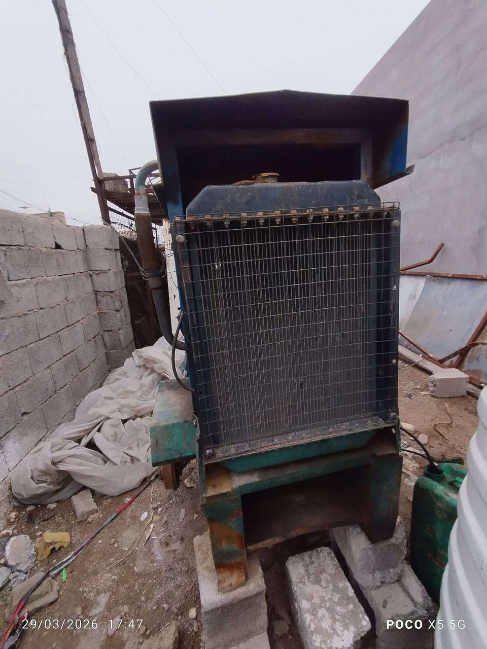 سلام عليكم مولدةكيا 2700 حجم رأس توليد 30كيڤي  مكان بغداد جسر ديالى القديم الهاتف ***********سعر 19 بيه مجال
