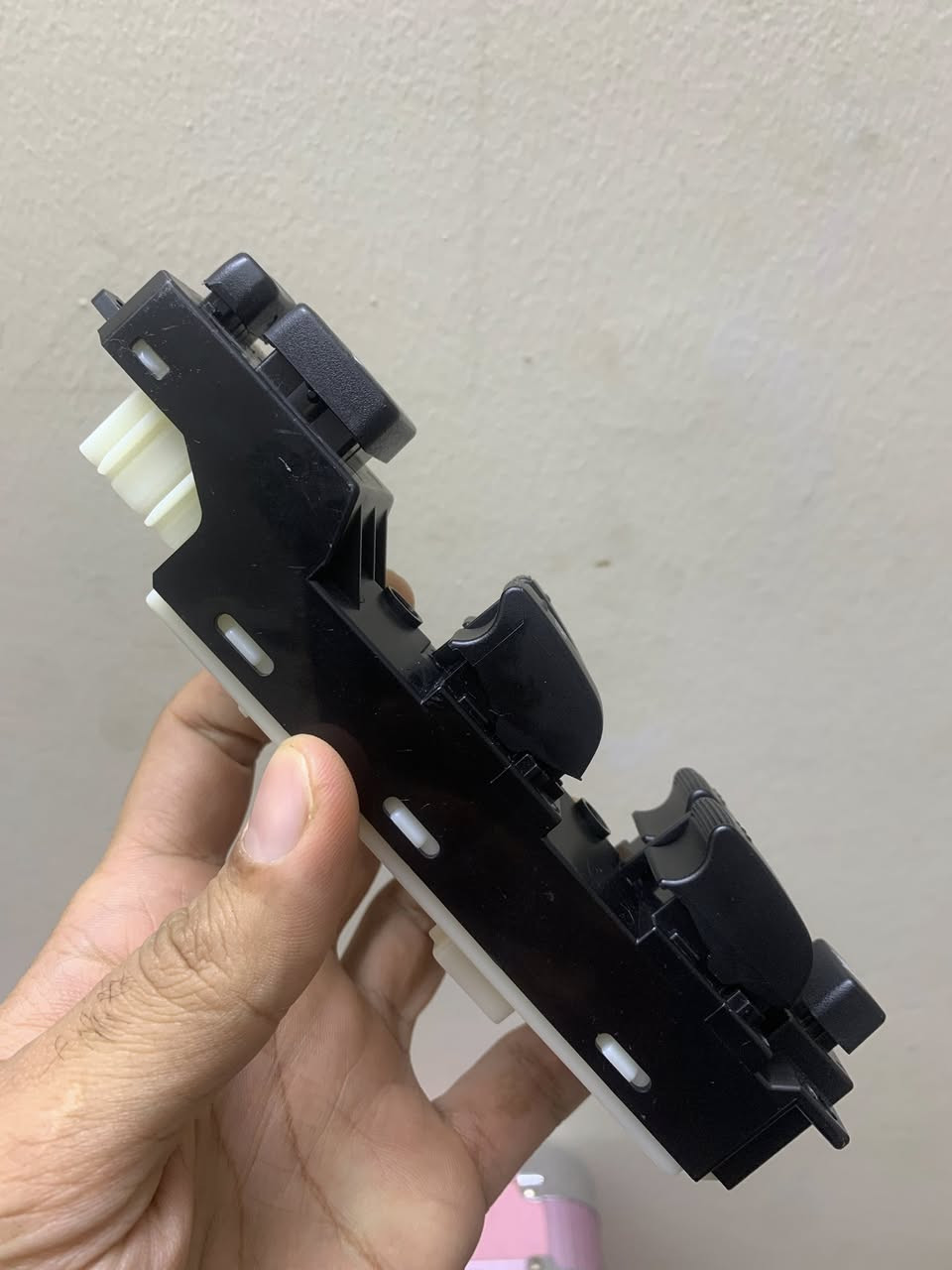 متوفر كونترول تحكم سيارة مازدا السعر 20 الف مع التوصيل


**إذا كنت صاحب هذا الإعلان وتريد حذفه لأي سبب، رجاءا أرسل رسالة إلى الدعم الفني**