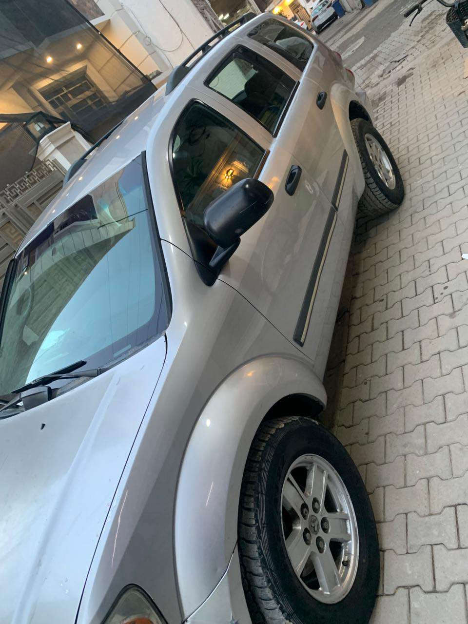 سيارة للبيع / في بغداد 
دوج دورنكو 2008 SLT
محرك وكير وصدر امامي خلفي جديدات 
(محرك6)سلندر (3700) استيراد خاص
( الكشنات شامو وجلد جديدات رصاصي )الارضية جلد 
سيارة رقمها بغداد (الانكليزي) وهزة بشهر السابع 2025 
{شرط تحويل ثاني يوم } تحويل ثاني يوم 
الون رصاصي السيارة مصبوغة (حزام) 
السيارة مال واحد جناي وتعرفون جنايها شلون يعتني بيها 
السعر 95 وبيها مجال ٩٥ وبيها مجال 
الرقم *********** ( الاستفسار اكثر اتصل على الرقم وتدلل)
*اني مكلف بالنشر مو صاحب السيارة لا تدخل تراسلني ماسنجز اتصل على الرقم واتساب وتتفاهم انت وراعيها Colombo, Sri Lanka
