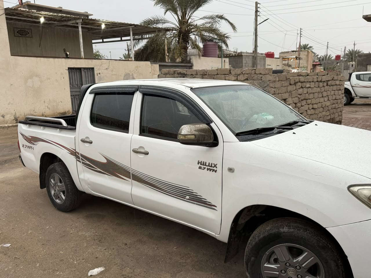 السلام عليكم فلاونزة موديل 2011 رقم ذي قار  السيارة مكفولة عدا الطخة الي موضحهة بالصورة 
مكانهة البصرة قضاء المدينة 
***********
