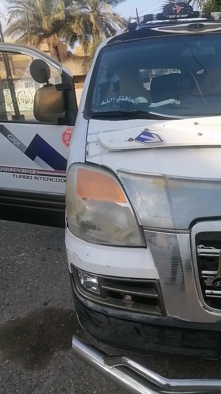 سلام عليكم ورحمة الله وبركاته كيا استاركس موديل ٢٠٠٧ رقم ديالى اللون ابيض رقم انكليزي السياره مكفول تخم تأيرات  تبريد وتدفئه شقال مكان محافظة ديالئ خان بني موديل (***********)
