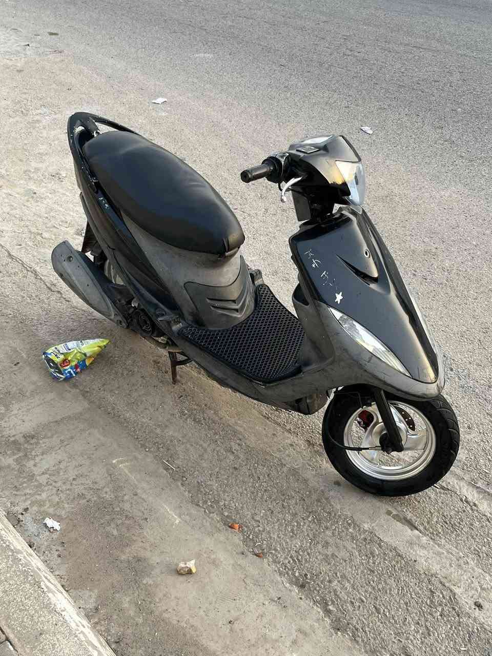 دراجه ماكس عدله دراجه بلاديه كامله مابيهه نقص كفرات مختمه  وداخل ومكينه ختم واحد كله مطابق س750 مكاني كربلاء الحر .***********
