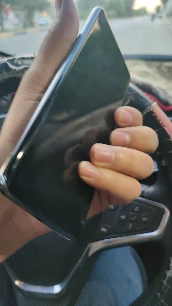 نظيف جدا شخط مابي
محتاج تبديل شاشة
للبيع قيم بالتعليقات


**إذا كنت صاحب هذا الإعلان وتريد حذفه لأي سبب، رجاءا أرسل رسالة إلى الدعم الفني**