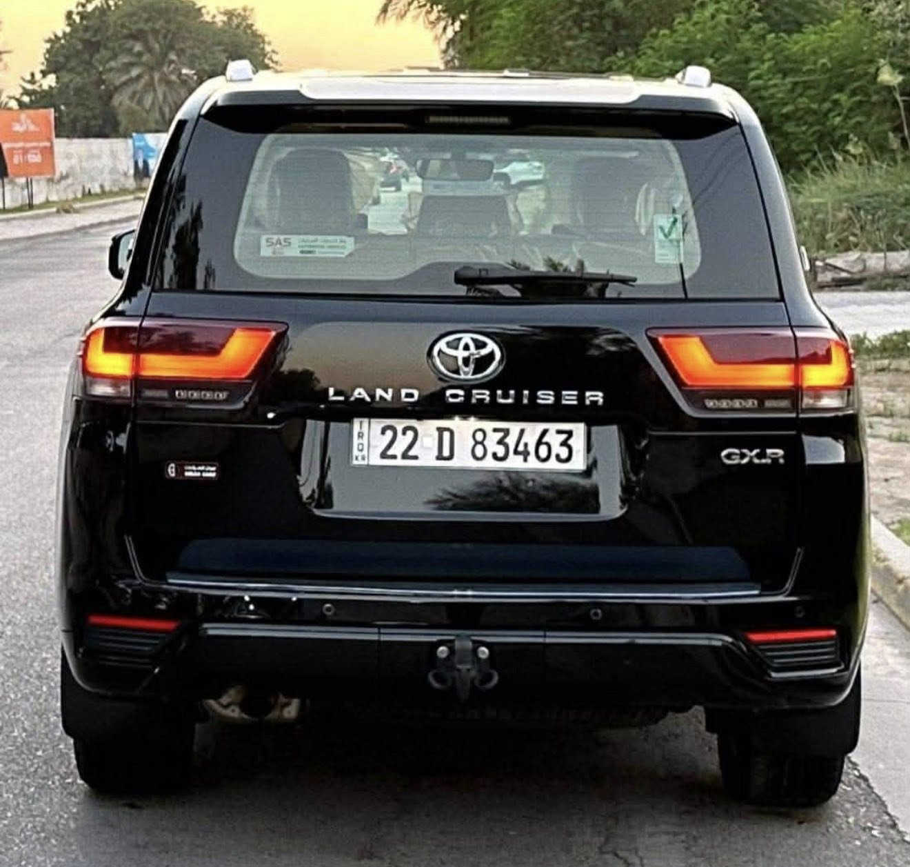 السلام عليكم لاندكروز GXR ساز 2022 فول مواصفات للأخير ماشيه 40 الف حقيقي
مواصفات الساز معروفه 3 شاشات ومري قلاب وتعتيم اوتو كشنات تبريد وكهرباء صندوق كهرباء حساس امامي خلفي والخ
سيارة مغلفة PPF ومضلله بلسنويه باج 
كفالة عامة 
السعر 64ونص 
للأستفسار ***********
