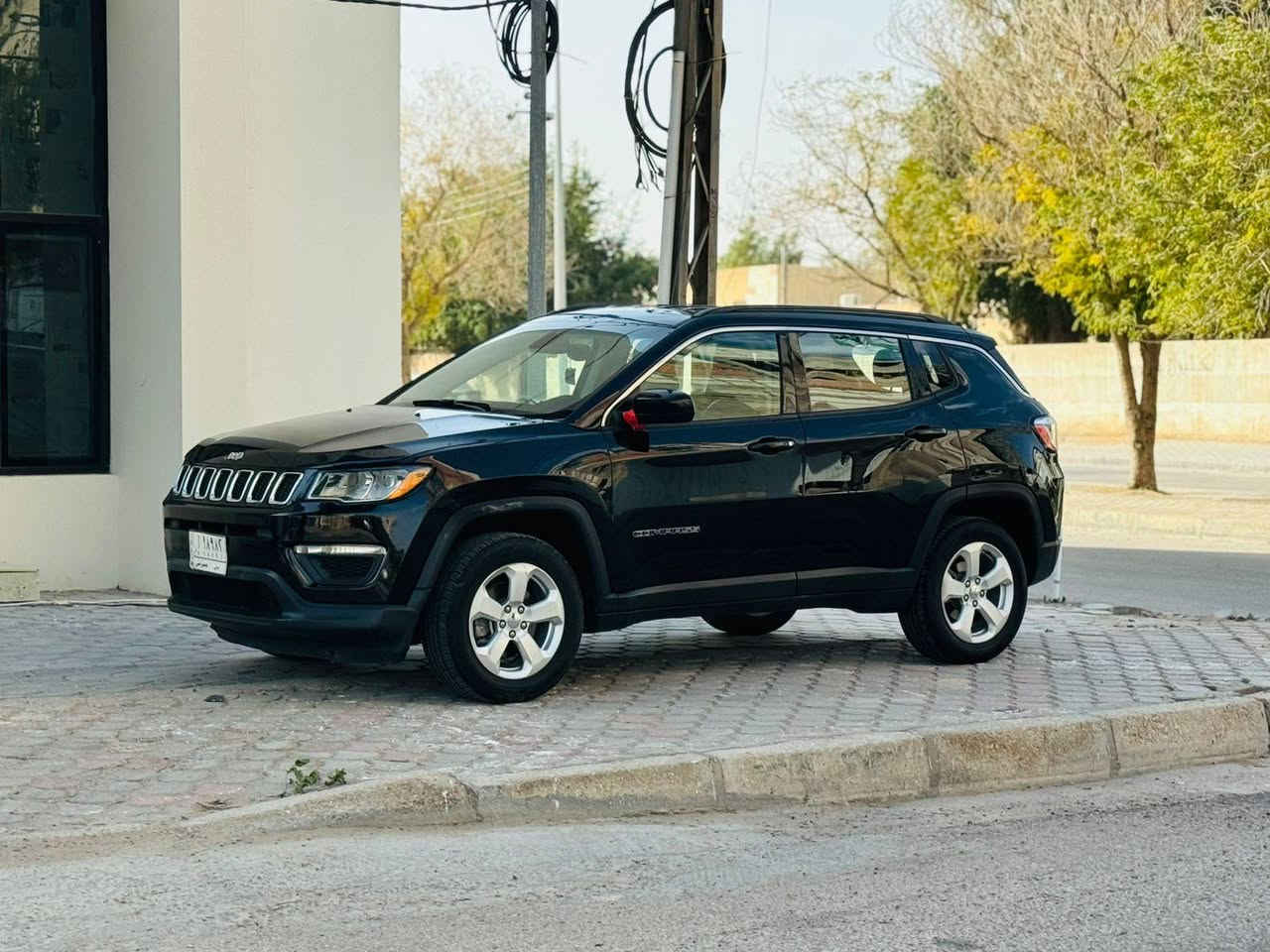 جيب كمباس مديل 2020 سعر 118 قابل للتفاوض الاستفسار اتصل *********** وارد أمريكي حادثها جاملغ وبنيد بدون دواخل والباقي كفاله عامه مواصفات فول عدا الفتحه بصمه تشغيل بصمه أبواب تشغيل عن بعد كشن كهربائي شاشه كبيره تحكم ستيرن اشاير مري كهربائي ويل كب 5 قطعتين تبريد حساسات امامي وخلفي مكينه 2400 مكينه وكير مكفولات حداديه جديده تخم تاير تبريد تدفئه شغال رقم بابل مشروع وطني سنويه ل 28 مكان سياره كربلاء مكلف ب نشر
