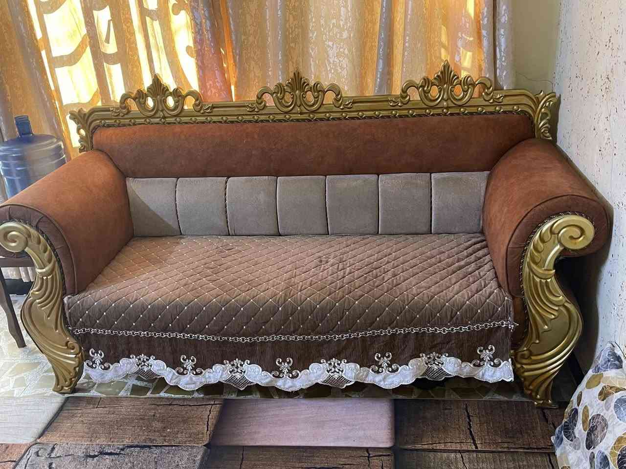 تخم كلش نضيف مرتب تجي و شوفه ما مستعمل هواي رايده ب 300 و بيه مجال الي يحب يستفسر على هاذا رقم ***********
