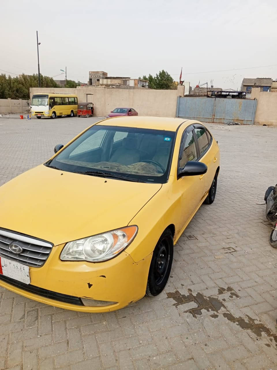 النترا مقدس موديل ٢٠٠٧
١- مكينة خير من الله حجم المكينه ٢٠٠٠ 
٢- كير جديد 
٣- صدر امامي جديد 
٤- تخم تاير جديد 
٥- منضومه ماء جديده 
٦- منضومه تدفئه وتبريد جديد 
٧- باتري جديد 
٨- مسجل شاشه 
 
والصور كدامك 
الموقع : بغداد مدينة الصدر قطاع ٣٦ 
الهاتف : ***********
