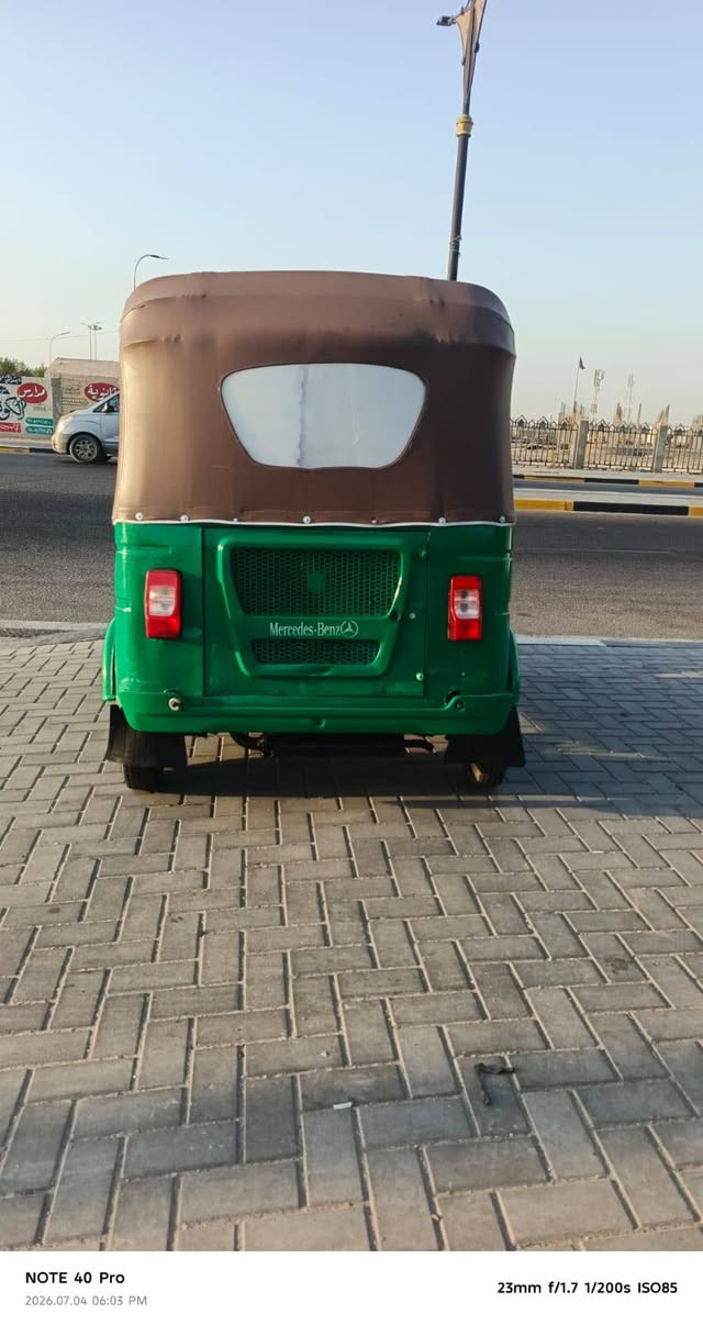 السلام عليكم تكتك للبيع 21رقم وسنويه بصره المكان هالقبله بيع مستعجل ***********
