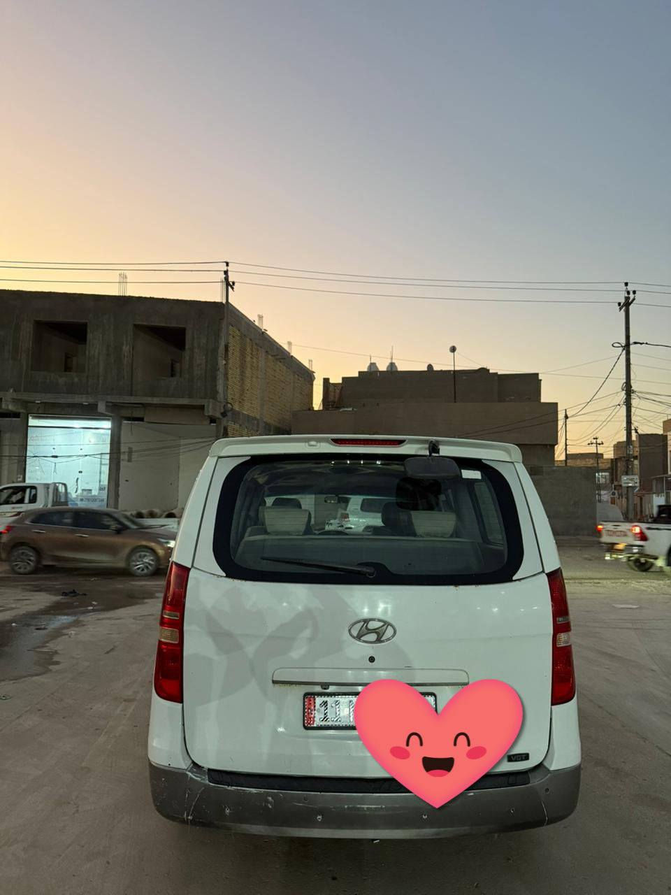 ستاركس موديل 2013 مرمزه 2018
كير ومحرك خير من الله 
بيهه صبغ قليل شبر بجاملغ خلفي وشبر بلباب السلايت 
بااسمي مداور ثاني يوم سنويه لحد 31
العنوان ديوانيه السعر 175 وبيهه مجال 
***********
