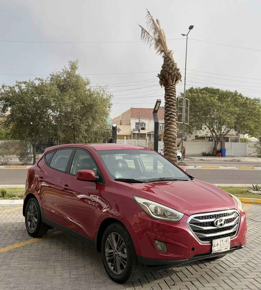 سلام عليكم

هونداي توسان 2015 محرك 2000
وارد امريكي 

السيارة كلين حادثهة بس طلع بيها كلير بالجاملغ الخلفي و بيها تكحيلات بسيطة 
صور الحادث مرفقة 

مواصفات
تدفئة بالكشنات ،بلوتوث ، زينون ، جلد ، تحكمات استيرن 
تثبيت سرعة ، وباقي المواصفات العادية ، ماشية 126

السيارة حلوة و جاهزة ومناقصها ايشي 

رقم بغداد بأسمي 

السعر 137 
مكاني بغداد حي الجهاد قرب مجمع النسيم 

للأستفسار


**إذا كنت صاحب هذا الإعلان وتريد حذفه لأي سبب، رجاءا أرسل رسالة إلى الدعم الفني**