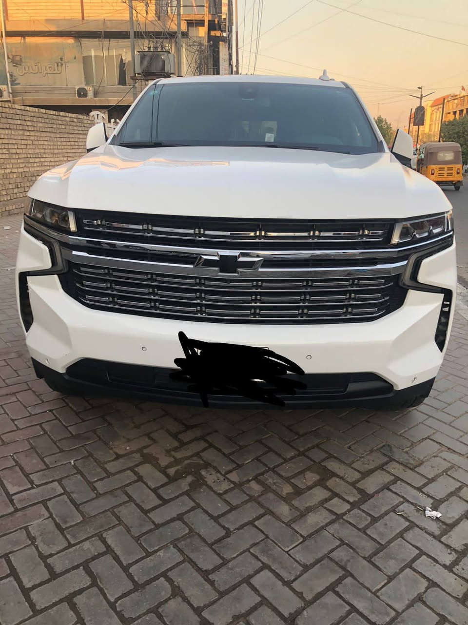 السلام عليكم عندي سيارة تاهو للبيع 2022فئةRSTوارد امريكي السيارة فول مواصفات ماشية  65الف كم محرك  8سلندر سعر 46.500ووبيهة مجال *********** مكاني بغداد
