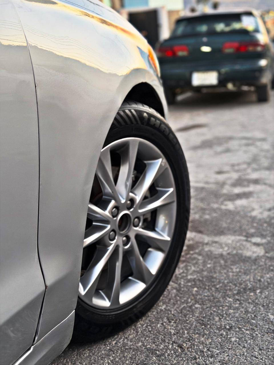 السلام علیکم   ***********📞📞
شوین سلیمانی   
نرخی   ١٢٢ $ وەرەقە 
  فورد ڤیوژن ٢٠١٧ مەکینە گەورە  ٢.٥  ٣ شاشەو شاشەوگەورە و مەرکەزی و کودی دەرگا  ٢ بارجە بی ناو بی ێیرباگ تەقین  بو زانیاری زیاتر بەیوەندی بکە  
*********** السليمانية, العراق
