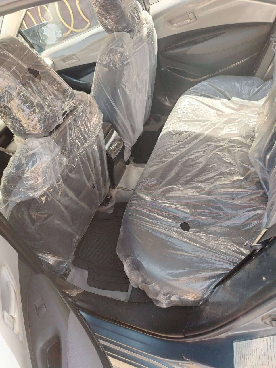 السلام عليكم
كورلا موديل 2023 LEوارد امريكي بانزين 

بدون ايرباك بدون دواخل فقط جاملغ مبدل صور الحادث بالمنشور

عداد المسافه 46 مدومشمه عام داخل لونين السياره 

السعر المطلوب 152وقابل للتفاوض مكان السياره بغداد الدوره هاتف ***********
