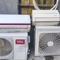 سبلتين للبيع. TCL 250 الف. طن ونص. GREE طن ونص سعره 350.    0783237321...